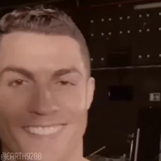 Video sticker 😃 Cristiano Ronaldo • @Earth928B