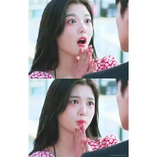 Sticker 😱 Kim Yoo Jung