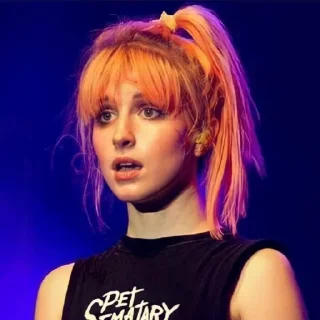 Sticker ❤️‍🔥 Hayley Williams