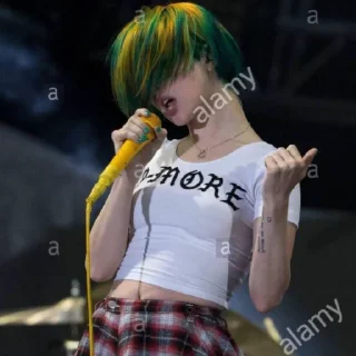 Sticker ❤️‍🔥 Hayley Williams