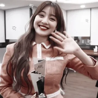 Video sticker 🎂 #𝐇𝐁𝐃: jihyo 🎂 ;: by @paradismaudit