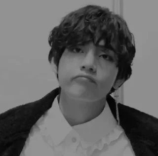 Sticker 😔 taehyung | меж гранью.