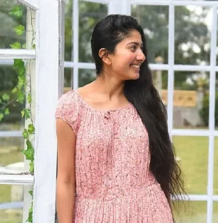 Sticker 🥰 Saipallavi M💞S @sticker_pack_channel — @stckrRobot