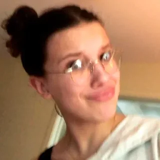 Video sticker 🤓 Millie